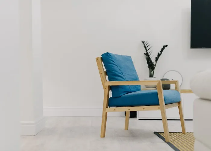 On Mikhalcuk إلفيف